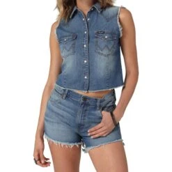 Wrangler Women's Cropped Denim Sleeveless Button Down Shirt