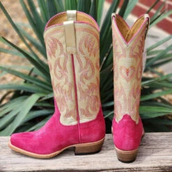 Macie Bean Hot Pink Square Toe Boots 7 Macie Bean Hot Pink Square Toe Boots -Western cowboy 20230522 140802