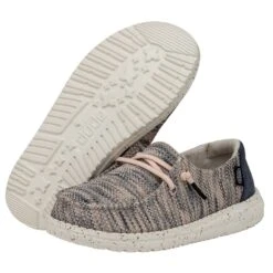 Heydude Hey Dude Wendy Youth Stretch Light Pink 10 Heydude Hey Dude Wendy Youth Stretch Light Pink -Western cowboy 40111 6JN WENDYYOUTHSTRETCH LIGHTPINK PAIRBOTTOM