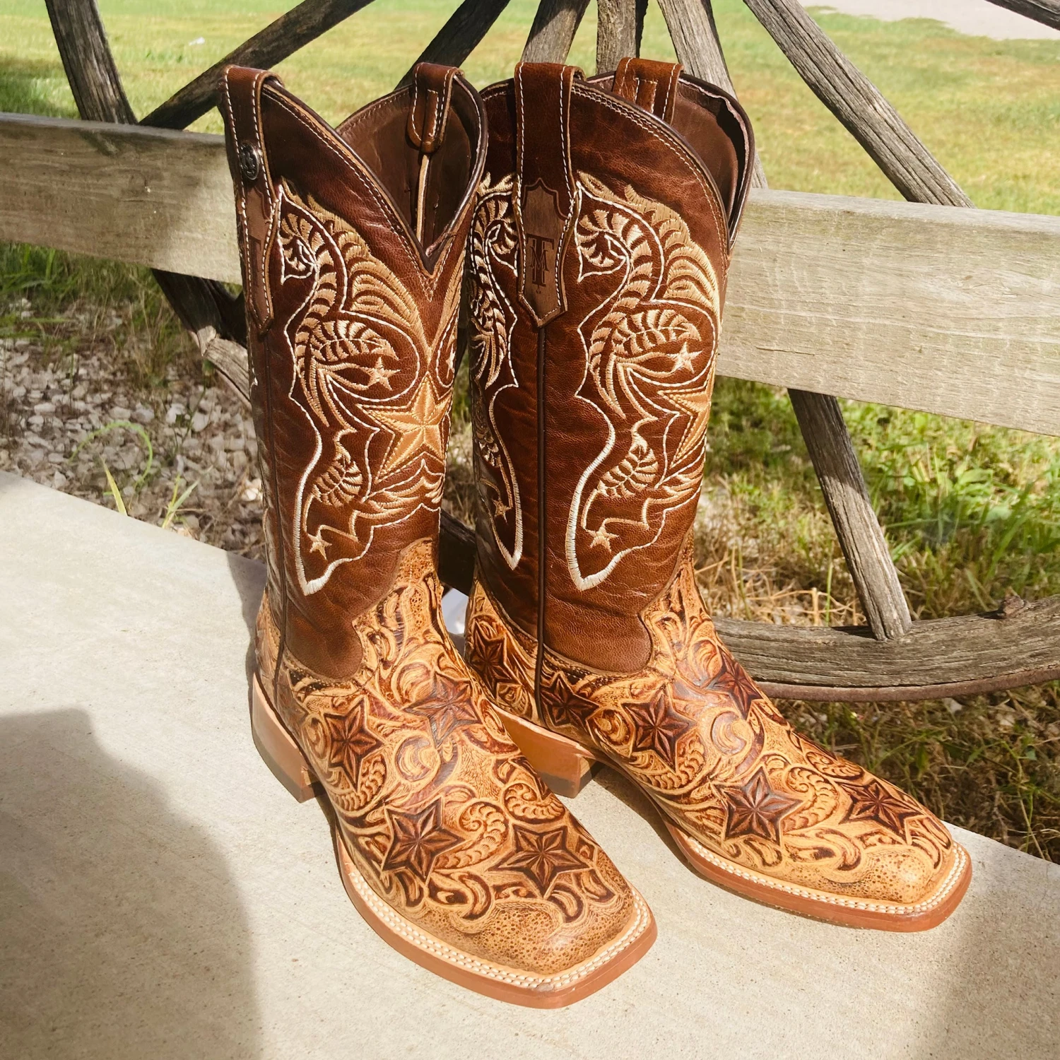 Tanner Mark Women's "Dirt Road Diva" Square Toe Boots 1 Tanner Mark Women's "Dirt Road Diva" Square Toe Boots