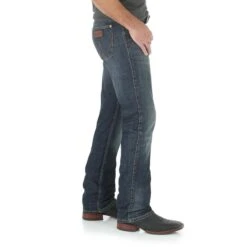 Wrangler Men's Retro Limited Edition Slim Bootcut Jeans -Western cowboy WLT88BZ BS01 SWBB PRD
